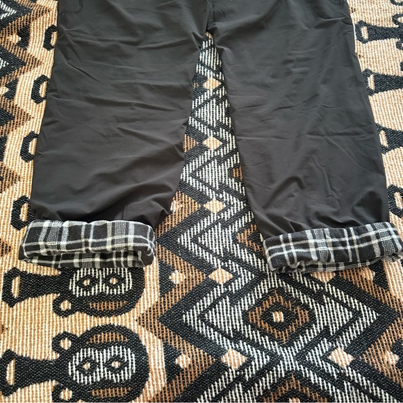 Eddie Bauer Flannel Lined Black Pants size 12 Woman - Picture 3 of 14